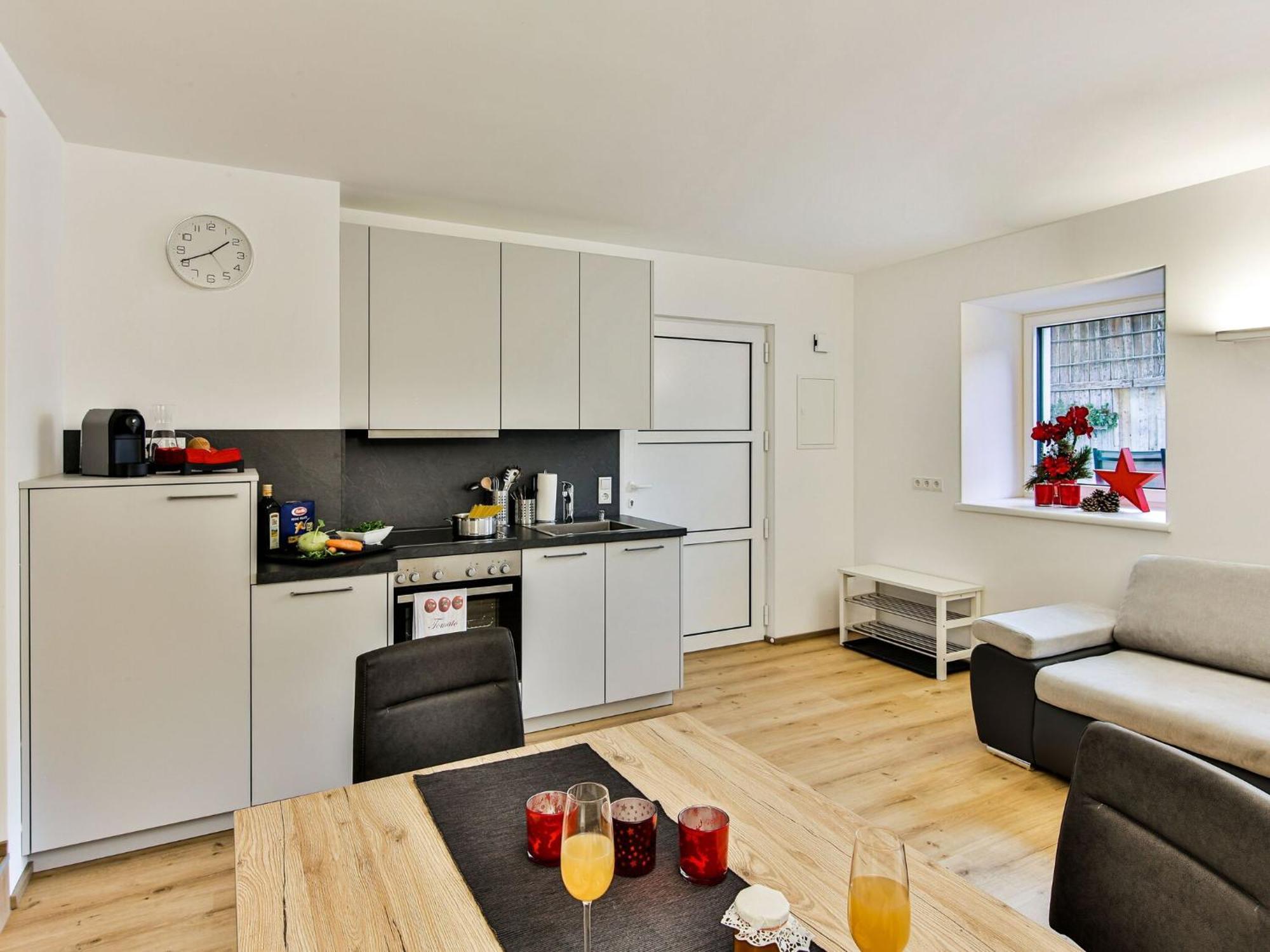 Elegant Apartment In Inzing With Terrace Exterior foto